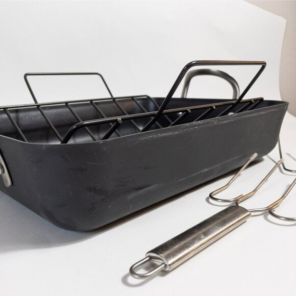 Calphalon Contemporary Hard Anodized Nonstick 16-Inch Roasting Pan - Picture 4 of 13